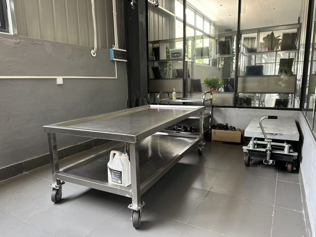整洁的标准化作业间
